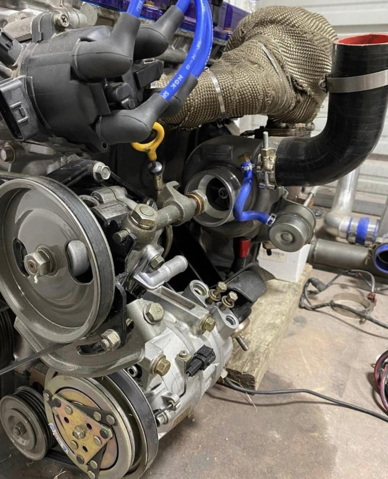 Ka24DE engine + accessories