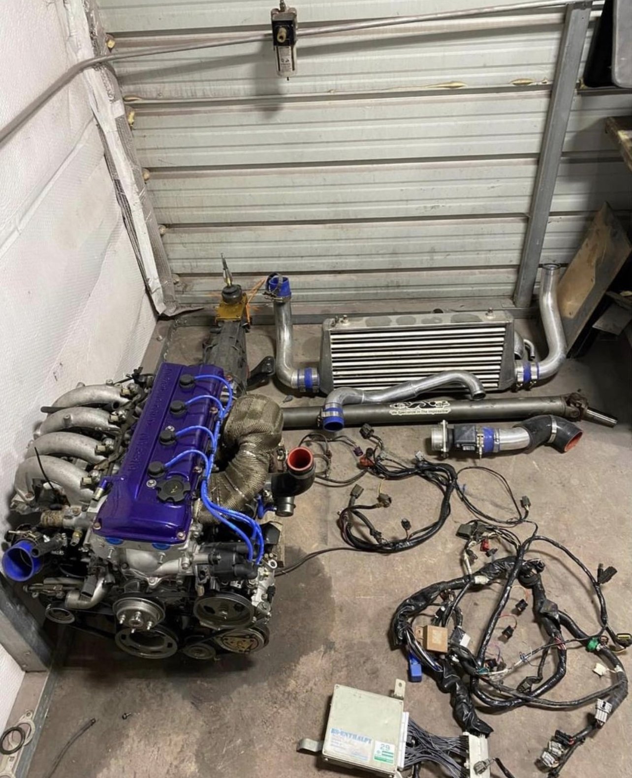 Ka24DE engine + accessories